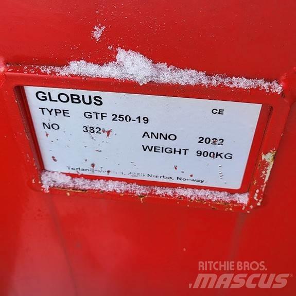 Globus GTF250 Hómarók