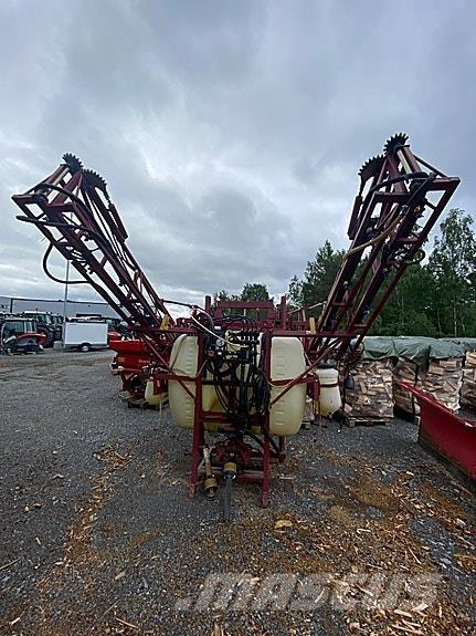 Hardi LZY 800 Önjáró trágyaszórók