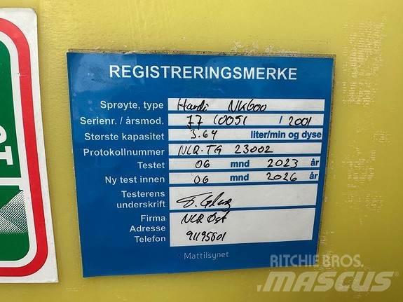 Hardi NK 600 Önjáró trágyaszórók