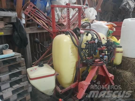 Hardi NK400 Önjáró trágyaszórók