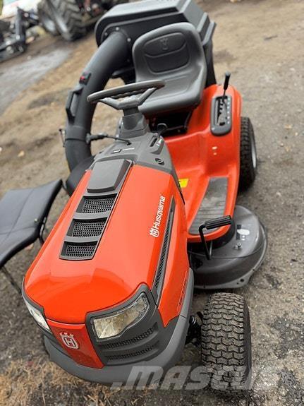 Husqvarna 2023 Egyéb szálastakarmányozási gépek