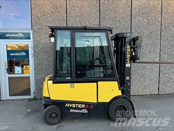 Hyster J2,5XN Dízel targoncák