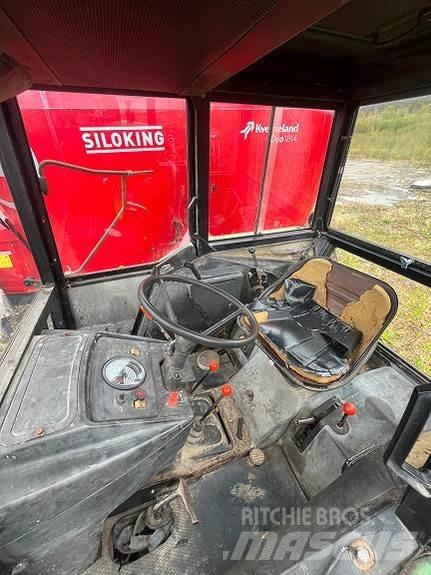 John Deere 2040 Traktorok