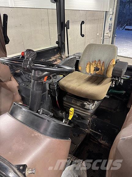 John Deere 2040 Traktorok