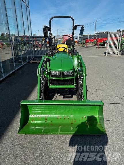 John Deere 3038E Traktorok