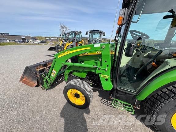 John Deere 3720 Traktorok