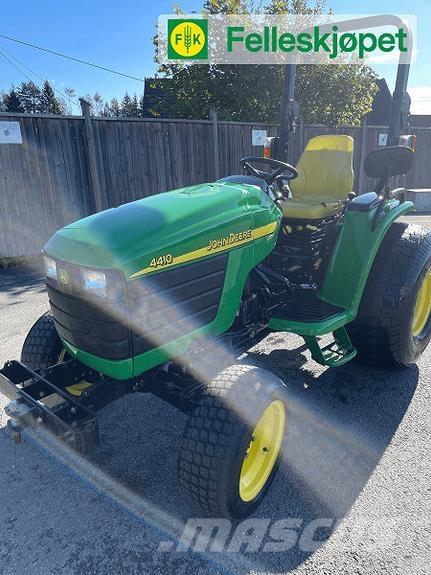 John Deere 4410 Traktorok