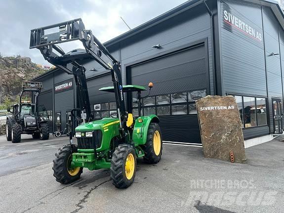 John Deere 5055E Traktorok