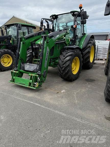 John Deere 5125R Traktorok