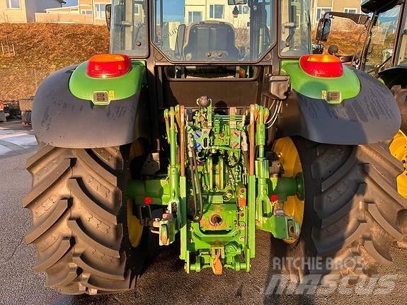 John Deere 6110MC Traktorok
