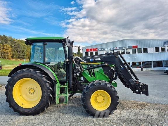 John Deere 6110MC Traktorok