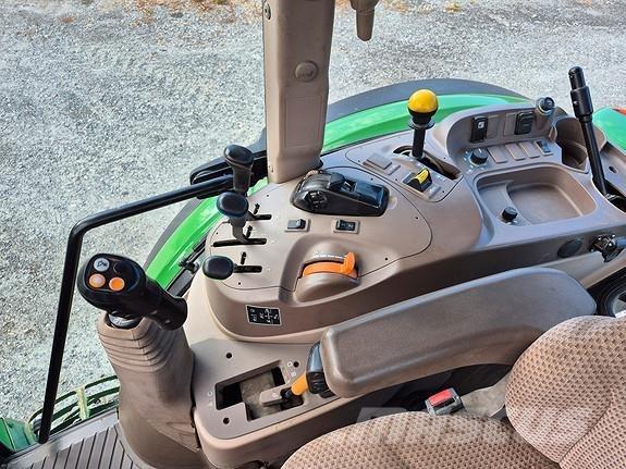 John Deere 6110MC Traktorok