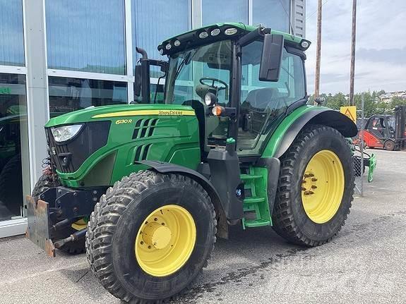 John Deere 6130R Traktorok