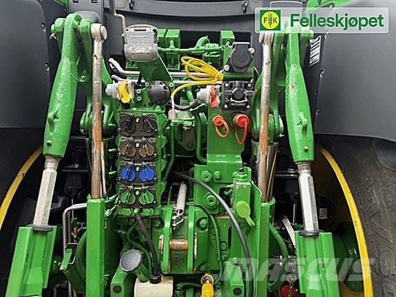 John Deere 6155R Traktorok