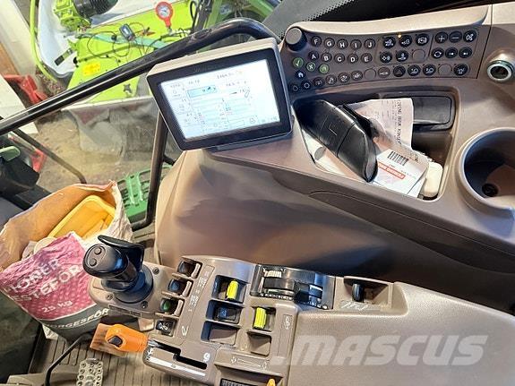 John Deere 6210R Traktorok