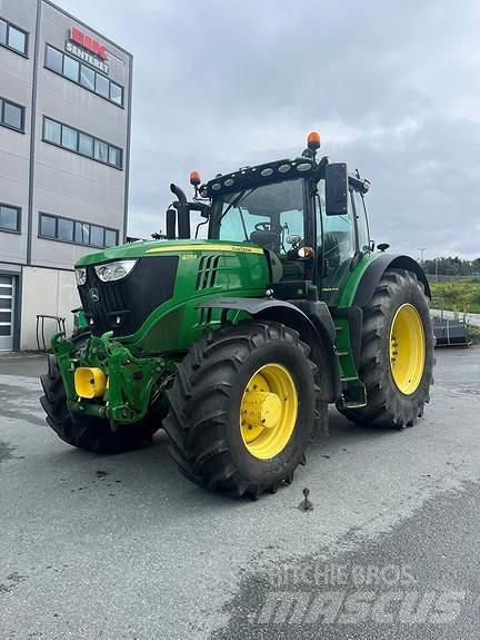 John Deere 6215R Traktorok