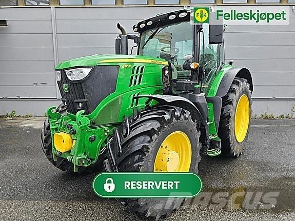 John Deere 6215R Traktorok
