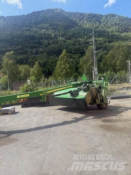 John Deere 630 Egyéb szálastakarmányozási gépek