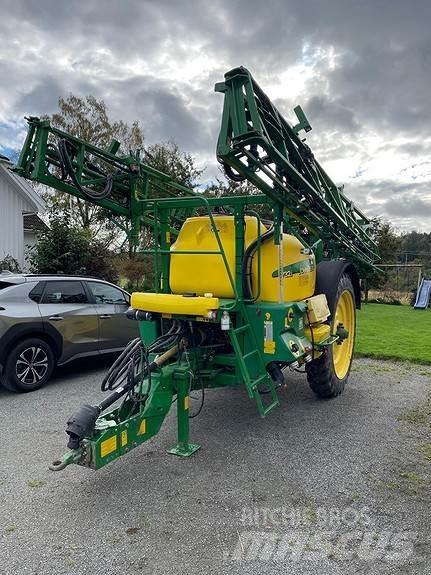John Deere 732i Önjáró trágyaszórók