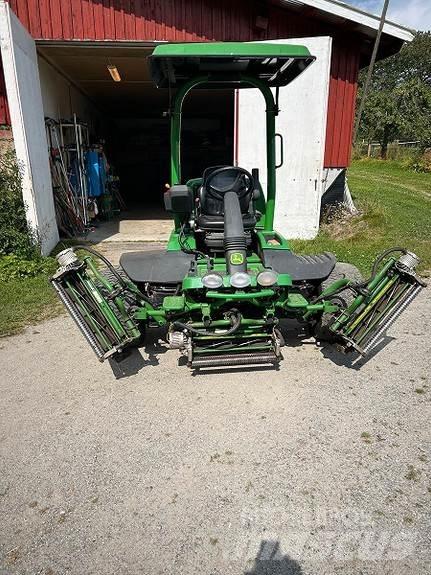John Deere 7500A Egyéb kommunális gépek