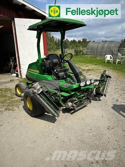 John Deere 7500A Egyéb kommunális gépek