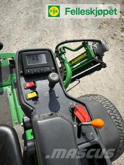 John Deere 7500A Egyéb kommunális gépek