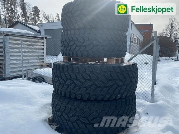 John Deere 7R Traktorok