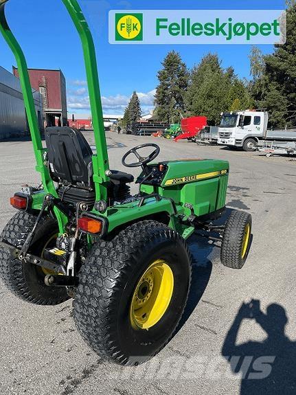 John Deere 955 Traktorok