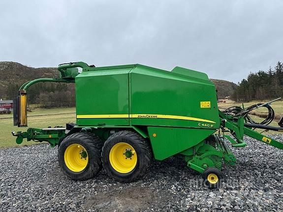 John Deere C440R Körbálázók