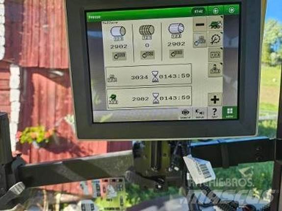 John Deere C441R Körbálázók