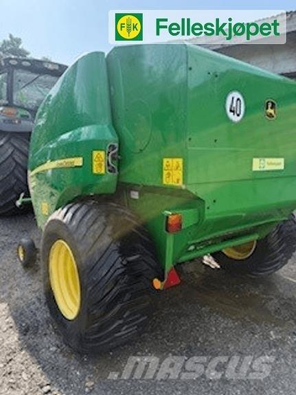 John Deere F440R Körbálázók