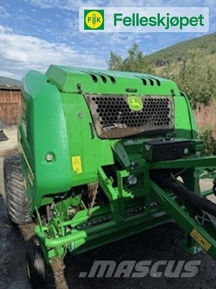 John Deere F440R Körbálázók