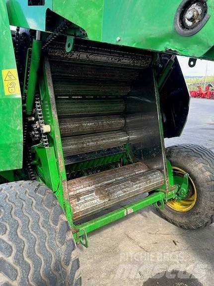 John Deere F441 Körbálázók