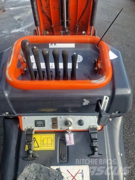 Kubota KC70VSL-4 Csuklósdömperek