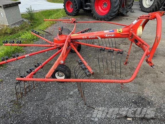 Kuhn GA300GM Egyéb szálastakarmányozási gépek