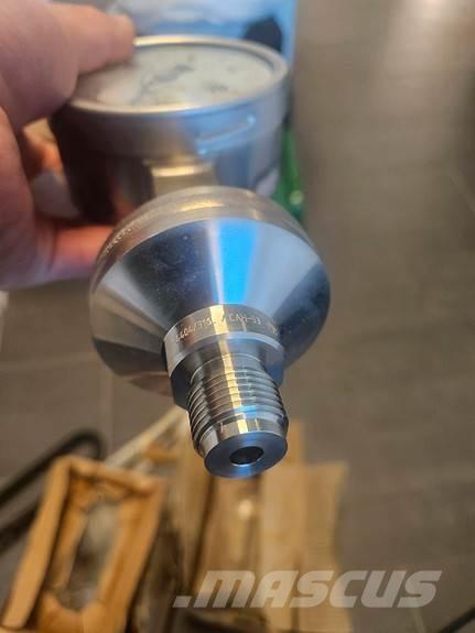  Manometer Műtrágyaszórók