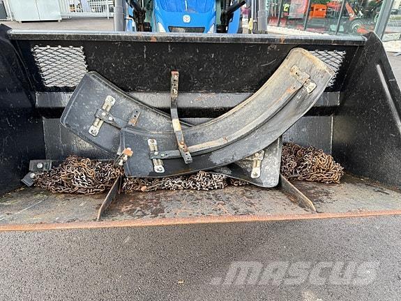 New Holland T4.75 Traktorok