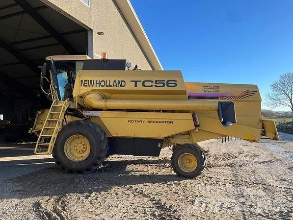 New Holland TC 56 Kombájnok