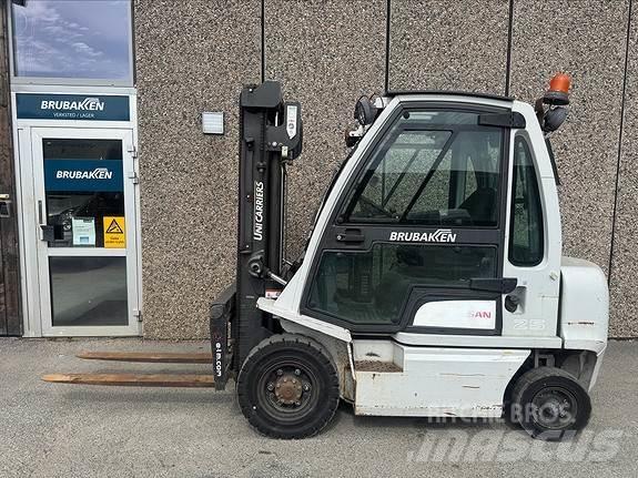 Nissan FD25 45434 Dízel targoncák