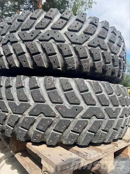 Nokian TRI 2 Gumiabroncsok, kerekek és felnik