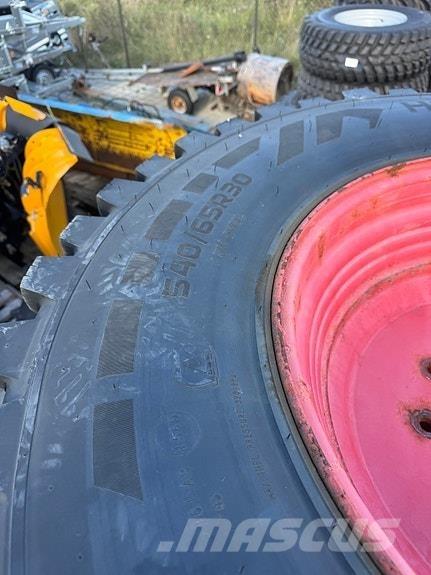 Nokian TRI 2 Egyéb útkarbantartó és hókotró gépek
