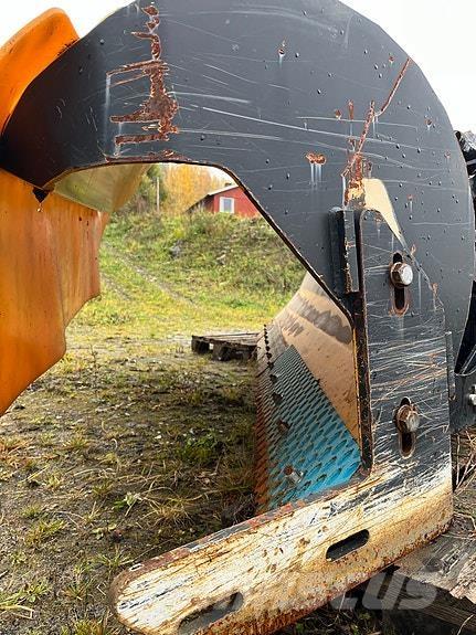  Øveraasen DEH285 Hóeltakarítók