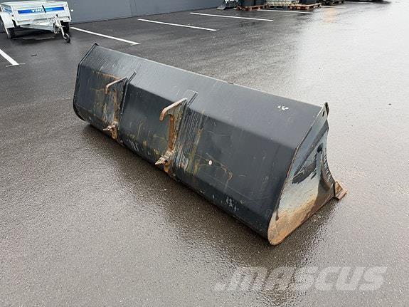 Quicke Muligens LV Mezőgazdasági Általános célú pótkocsik