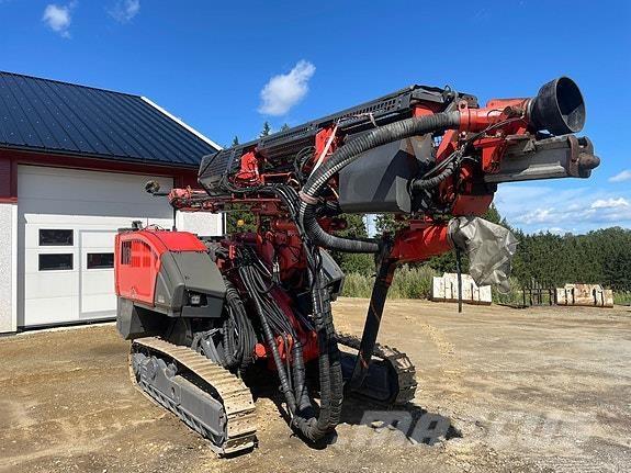 Sandvik DC 410 RI Talaj fúró