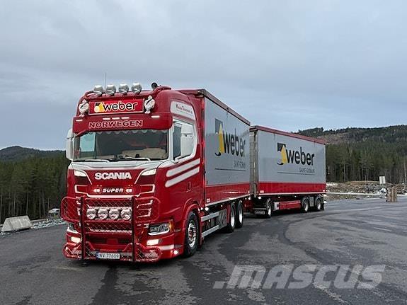 Scania 650 S Dobozos teherautók