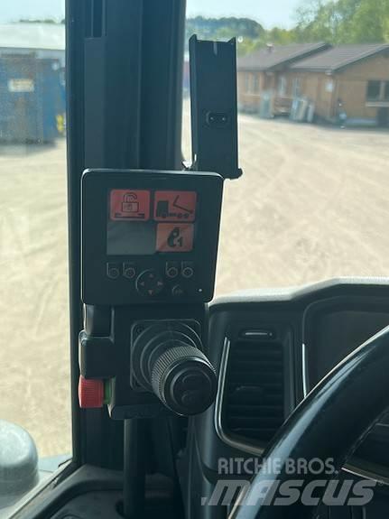 Scania R 650 Multifunkciós teherautók