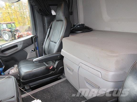 Scania R500 8x4*4 Multifunkciós teherautók