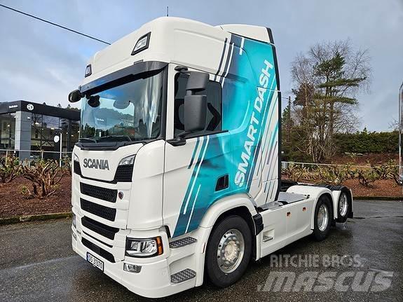 Scania R560 A6x2NB Nyergesvontatók