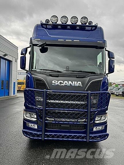 Scania R590 8X4*4 Multifunkciós teherautók