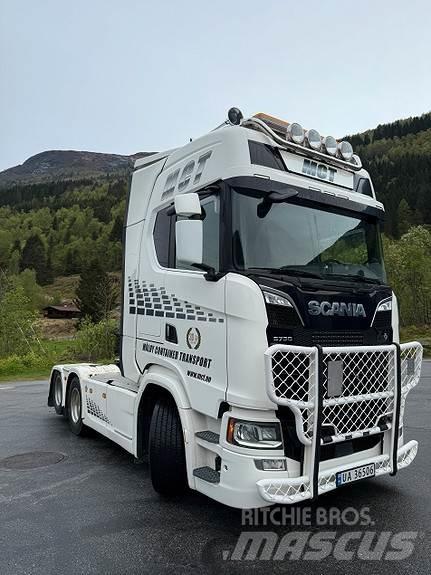 Scania S730 6x2 Nyergesvontatók